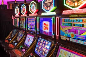 Tampilan aplikasi mobile bom29 untuk bermain Gaple Online